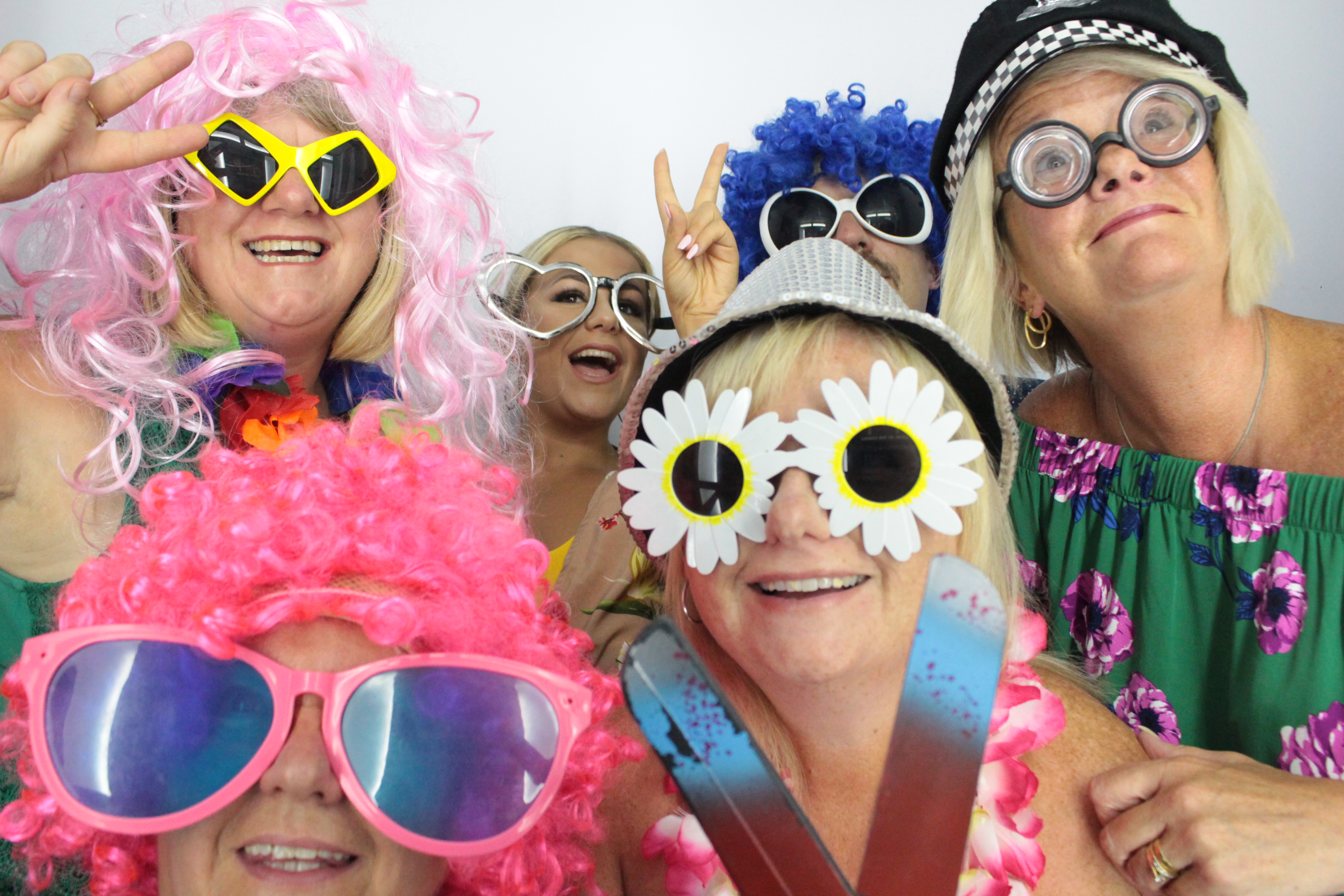 Martin & Colleen’s Joint 50th | View more photos from the event at gallery.myphotoboothexperience.co.uk/u/MyPhotoBoothExperienceLtd/Martin-Colleen’s-Joint-50th